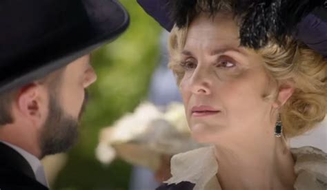 replica feschion di domenica canale 5